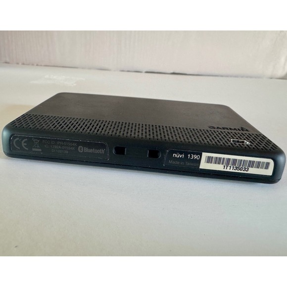 Garmin Nuvi 1390T GPS Navigation Maps in Box with Original Acessories - Picture 7 of 8